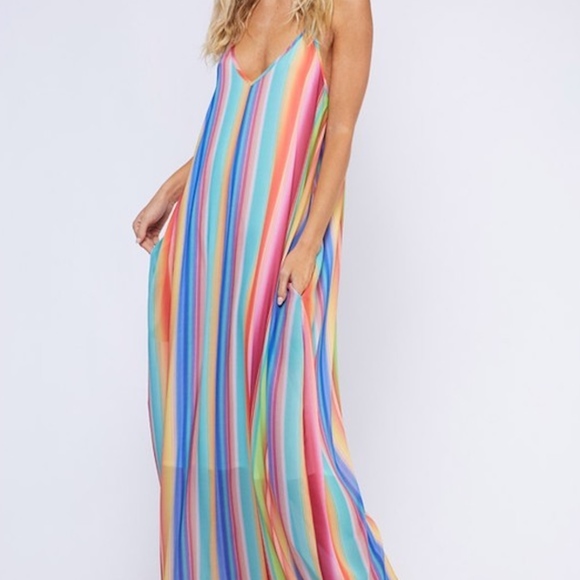 Dresses & Skirts - Rainbow Stripe Maxi dress w/pockets